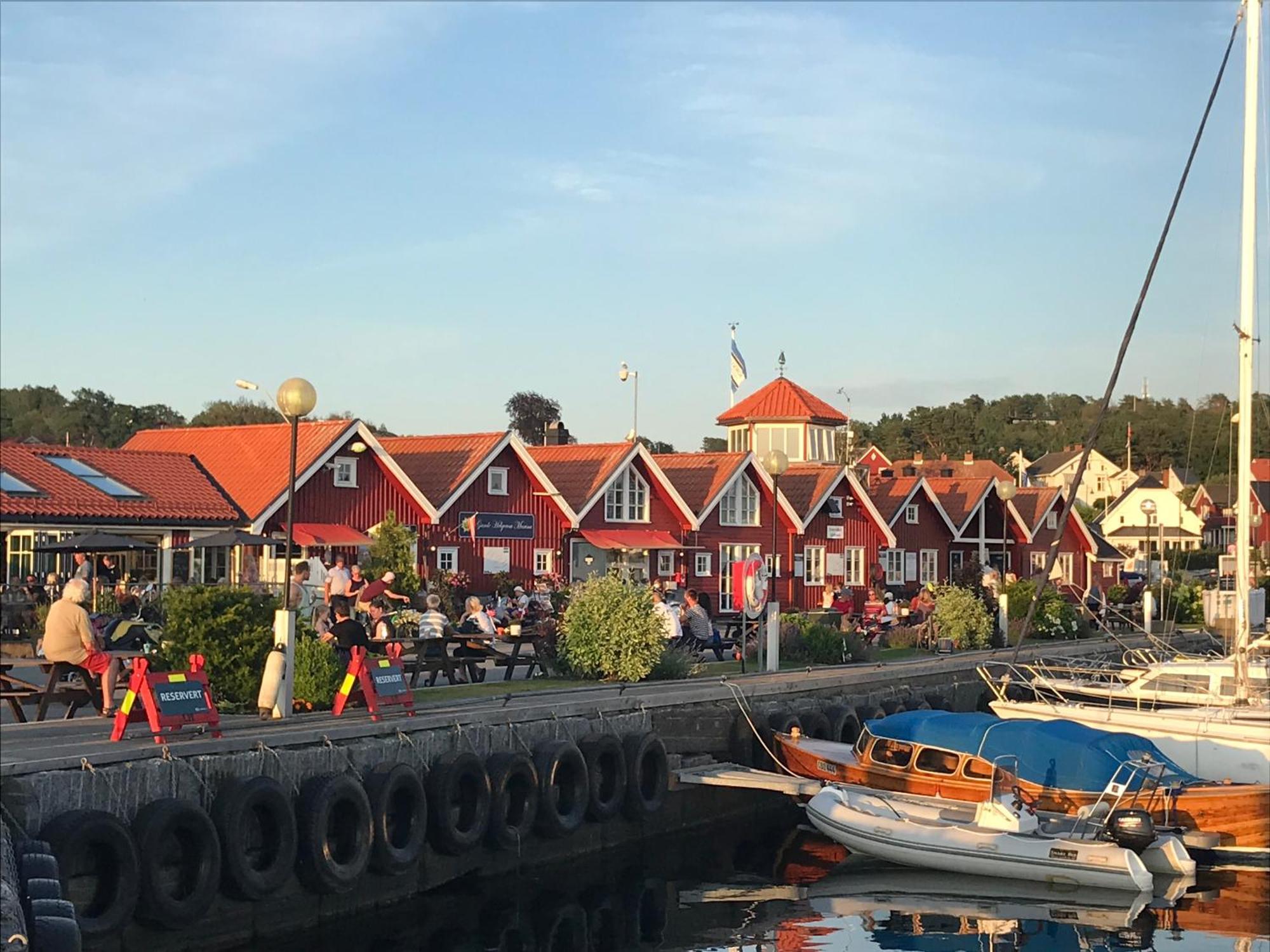 Ny Leilighet I Nevlunghavn Larvik Exterior photo